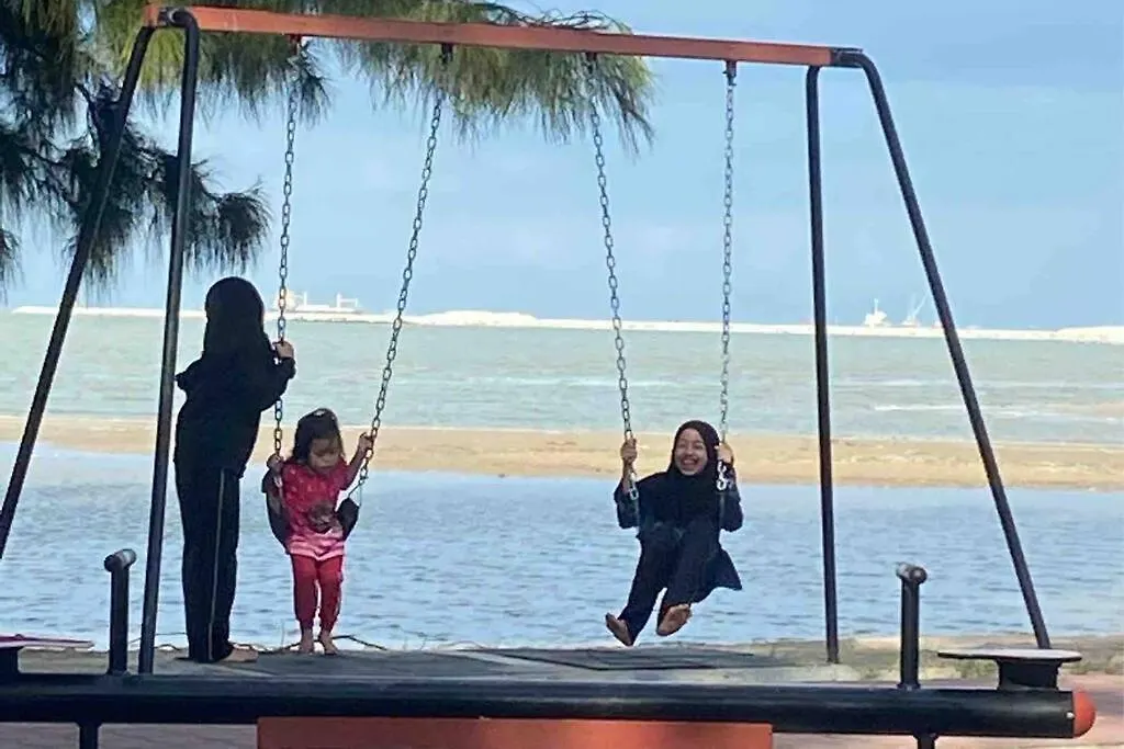 Melaka Beach Villa