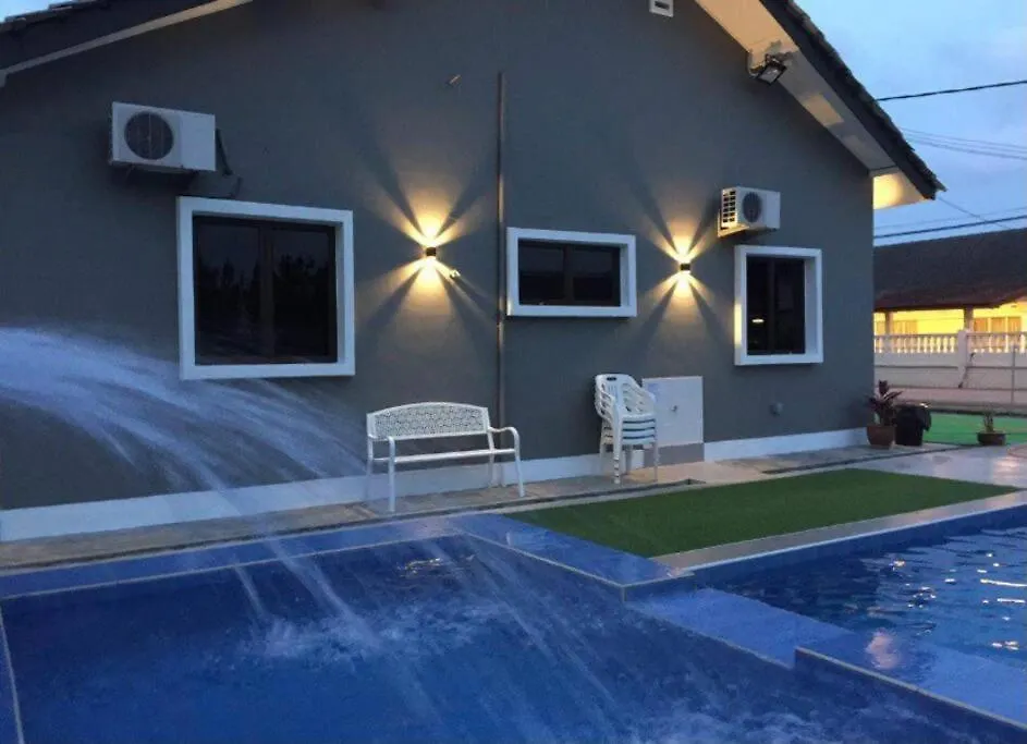 Melaka Beach Villa